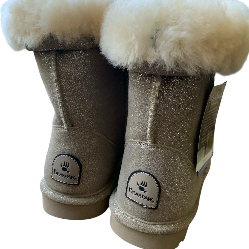 BearPaw Glittery Gold Boots with Cream Fur - Waterproof, Stain Resistant - NWT - Picture 4 of 6